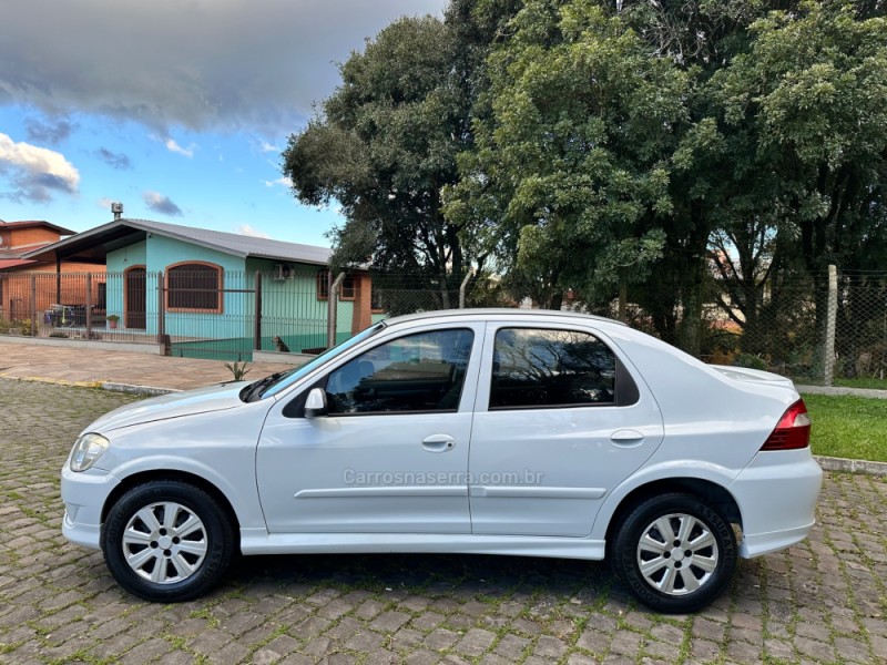 PRISMA 1.4 MPFI MAXX 8V FLEX 4P MANUAL - 2009 - CAXIAS DO SUL