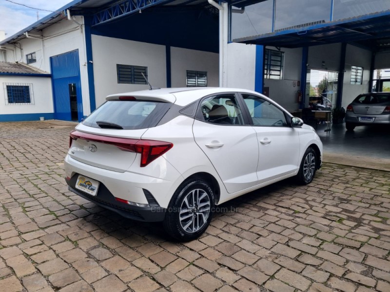 HB20 1.0 12V LIMITED FLEX 4P MANUAL - 2023 - VACARIA