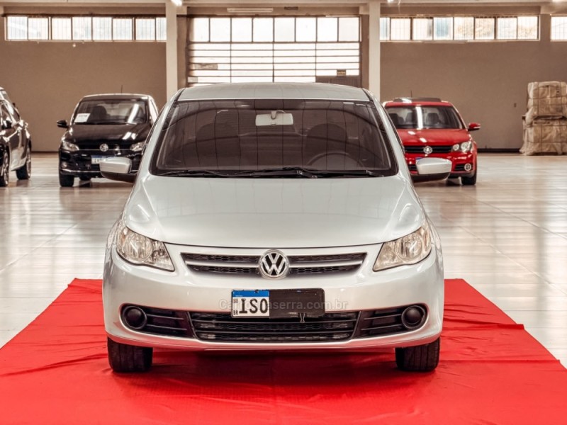 VOYAGE 1.0 MI 8V FLEX 4P MANUAL - 2012 - NOVA PRATA