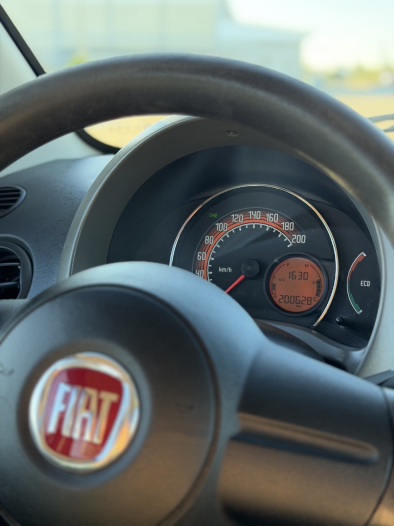 UNO 1.0 EVO VIVACE 8V FLEX 4P MANUAL - 2014 - ANTôNIO PRADO
