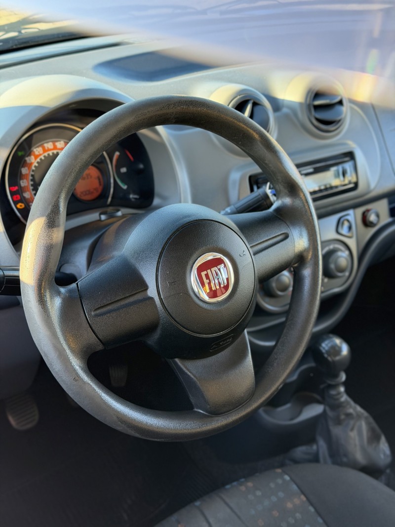 UNO 1.0 EVO VIVACE 8V FLEX 4P MANUAL - 2014 - ANTôNIO PRADO