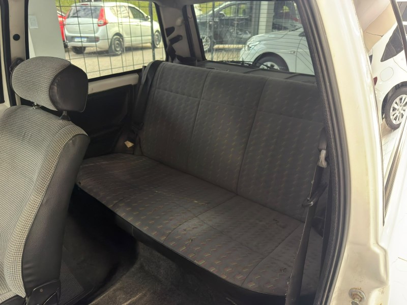 UNO 1.0 MPI MILLE SMART 8V GASOLINA 2P MANUAL - 2001 - CAXIAS DO SUL