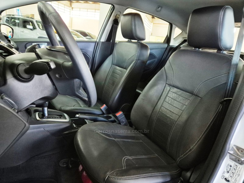 FIESTA 1.6 TITANIUM HATCH 16V FLEX 4P AUTOMÁTICO - 2015 - CAXIAS DO SUL