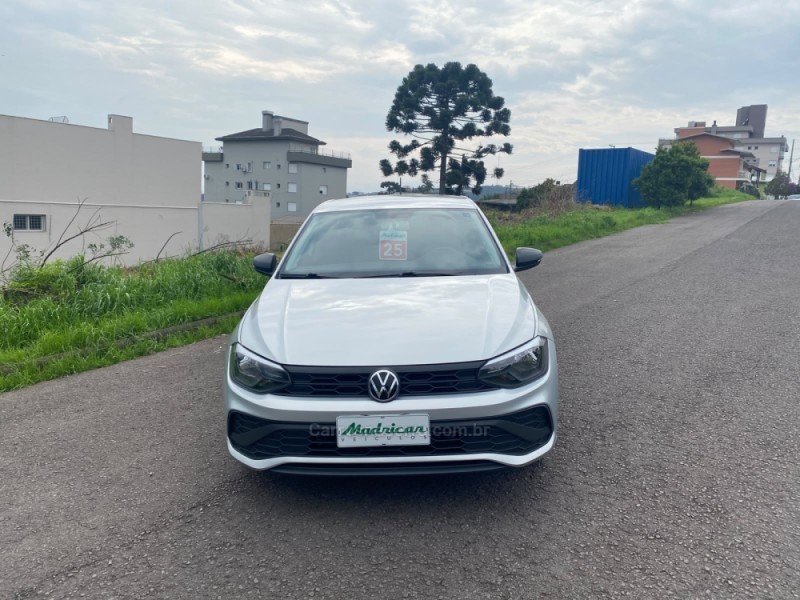 POLO 1.0 MPI TRACK 4P MANUAL - 2025 - FLORES DA CUNHA