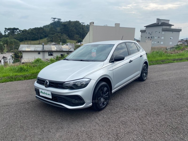 polo 1.0 mpi track 4p manual 2025 flores da cunha