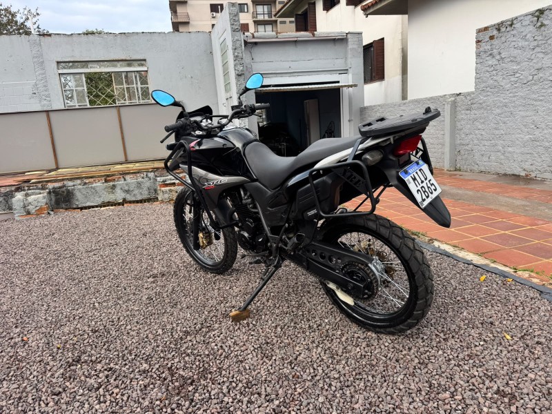 XRE 300 ABS - 2010 - VACARIA