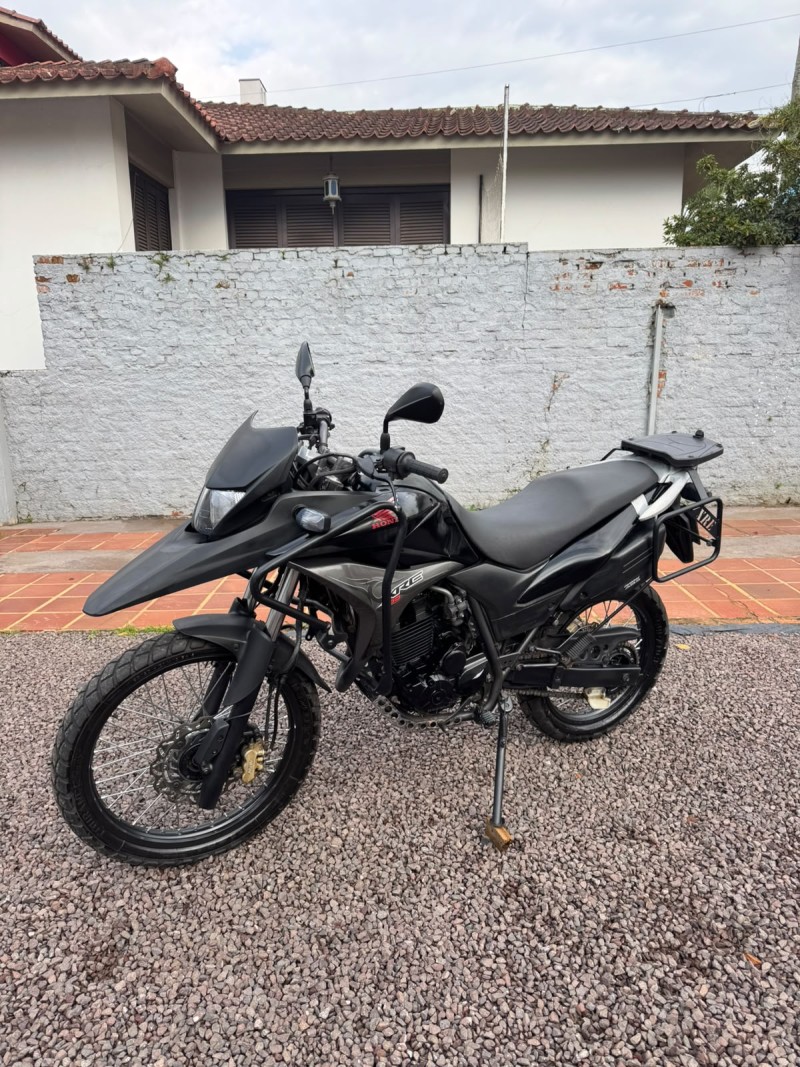 XRE 300 ABS - 2010 - VACARIA
