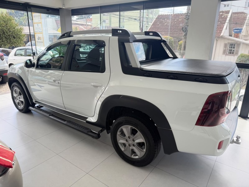 OROCH 1.6 16V DYNAMIQUE FLEX 4P MANUAL - 2019 - CAXIAS DO SUL