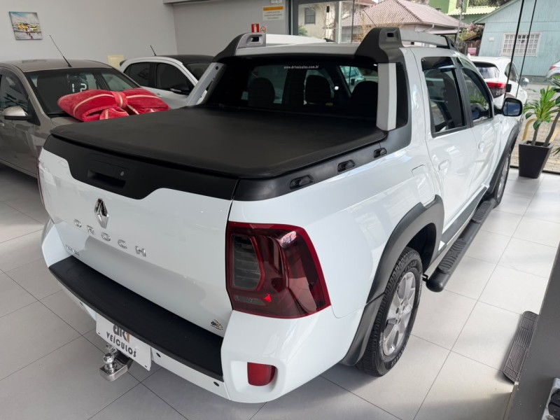 OROCH 1.6 16V DYNAMIQUE FLEX 4P MANUAL - 2019 - CAXIAS DO SUL