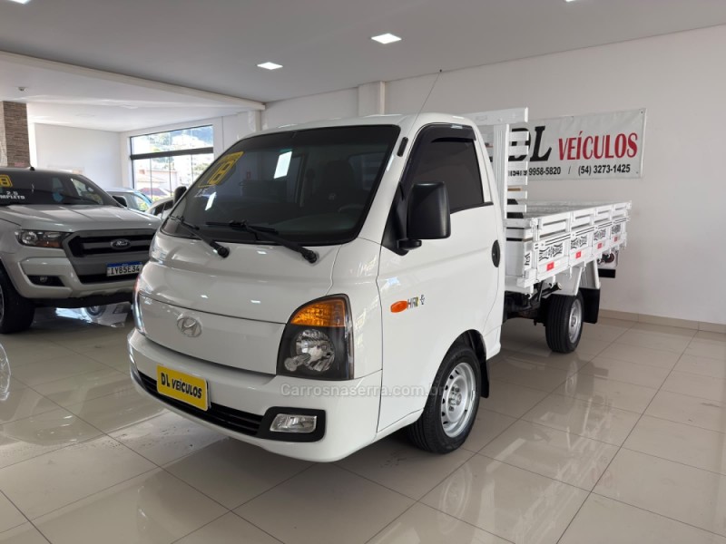 hr 2.5 longo com cacamba 4x2 16v 130cv turbo intercooler diesel 2p manual 2018 nova bassano