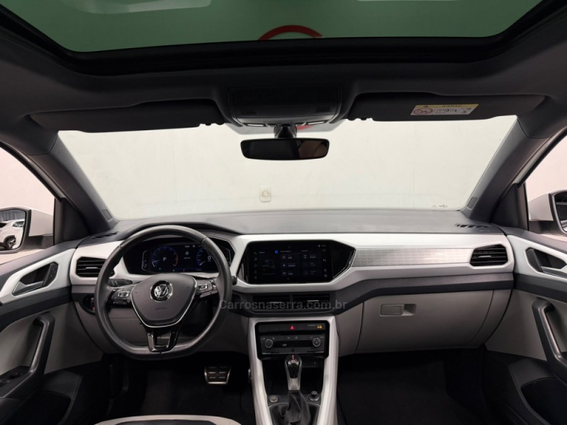 T-CROSS 1.4 HIGHLINE TSI 16V FLEX 4P AUTOMÁTICO - 2021 - CAXIAS DO SUL