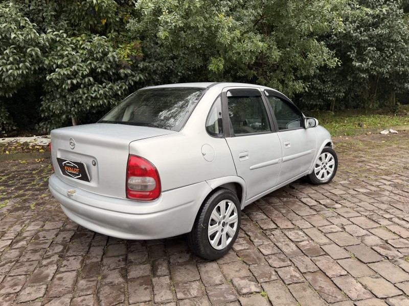 CORSA 1.0 MPFI CLASSIC SEDAN LIFE 8V FLEX 4P MANUAL - 2008 - CAXIAS DO SUL