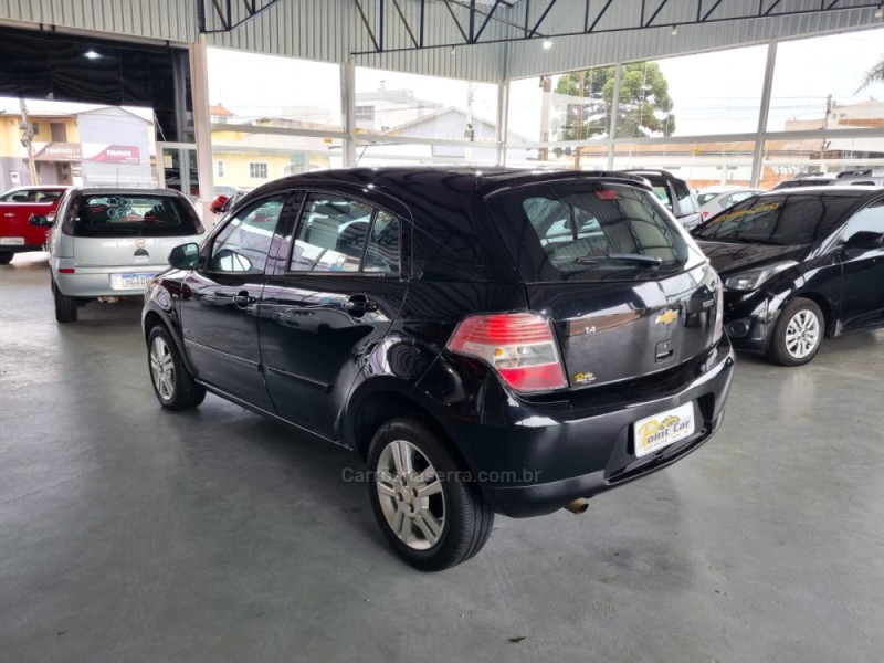AGILE 1.4 MPFI LTZ 8V FLEX 4P MANUAL - 2010 - VACARIA