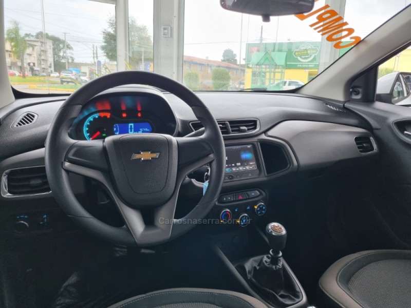 PRISMA 1.0 MPFI LT 8V FLEX 4P MANUAL - 2014 - VACARIA