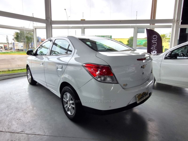 PRISMA 1.0 MPFI LT 8V FLEX 4P MANUAL - 2014 - VACARIA