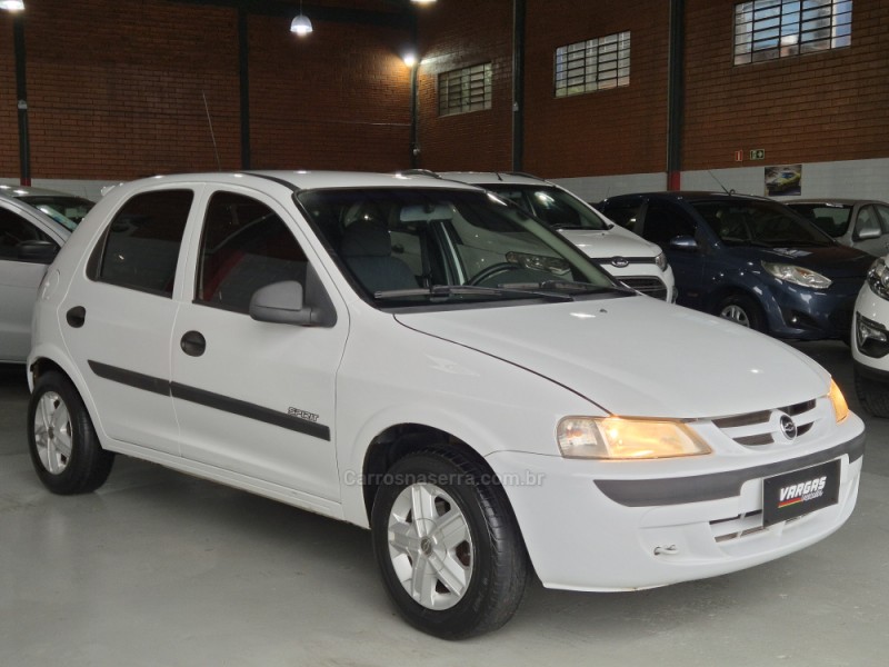 CELTA 1.0 MPFI VHC SPIRIT 8V GASOLINA 4P MANUAL - 2005 - CAXIAS DO SUL