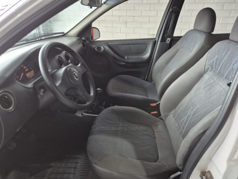 CELTA 1.0 MPFI VHC SPIRIT 8V GASOLINA 4P MANUAL - 2005 - CAXIAS DO SUL