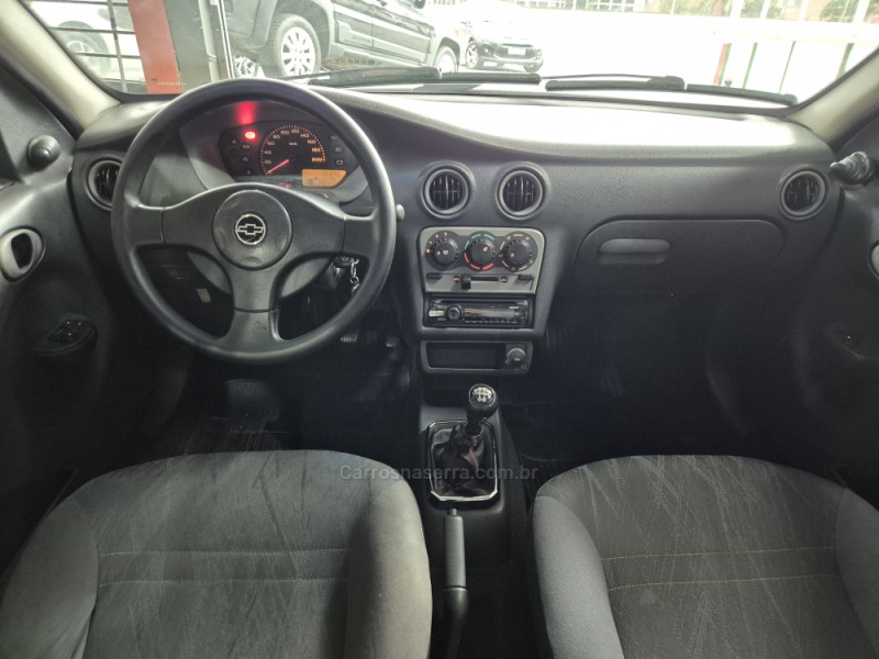 CELTA 1.0 MPFI VHC SPIRIT 8V GASOLINA 4P MANUAL - 2005 - CAXIAS DO SUL