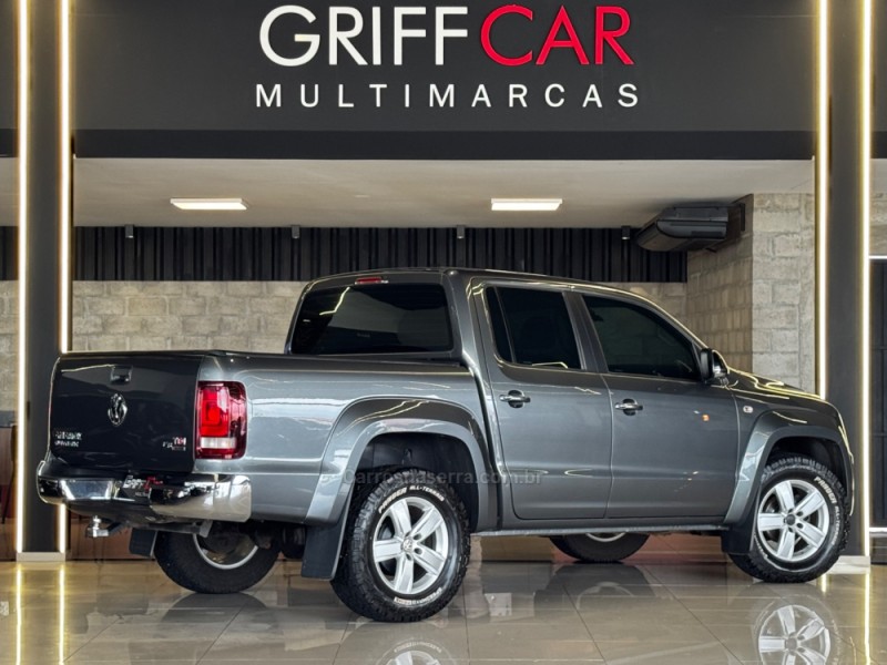 AMAROK 2.0 HIGHLINE 4X4 CD 16V TURBO INTERCOOLER DIESEL 4P AUTOMÁTICO - 2017 - DOIS IRMãOS