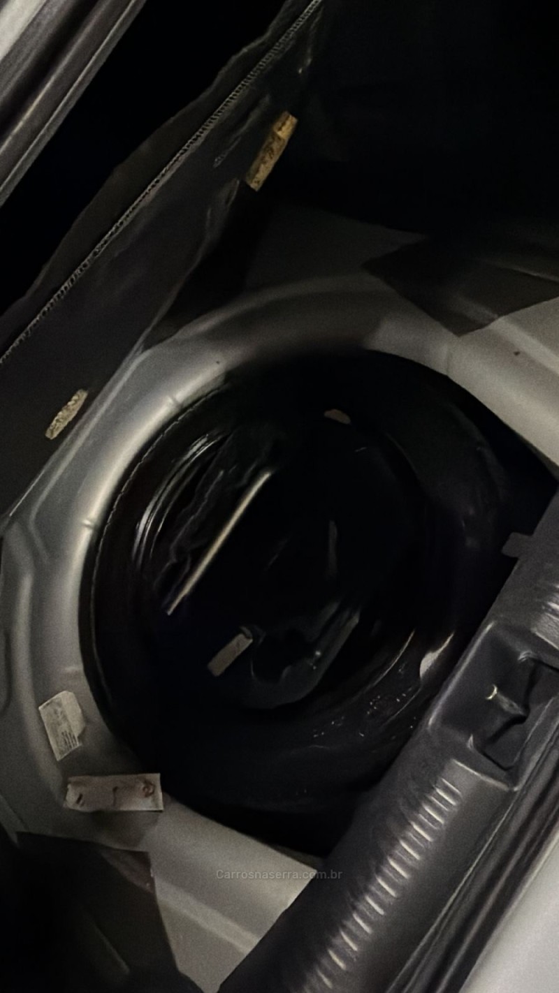 JETTA 2.0 TSI HIGHLINE 200CV GASOLINA 4P TIPTRONIC - 2013 - CAXIAS DO SUL