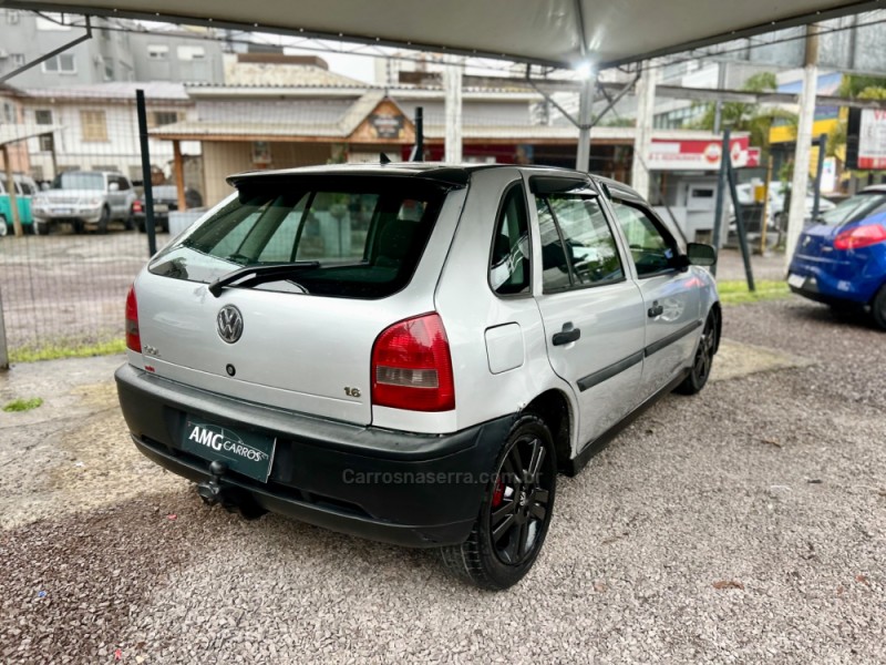 GOL 1.6 MI POWER 8V GASOLINA 4P MANUAL G.III - 2003 - CAXIAS DO SUL