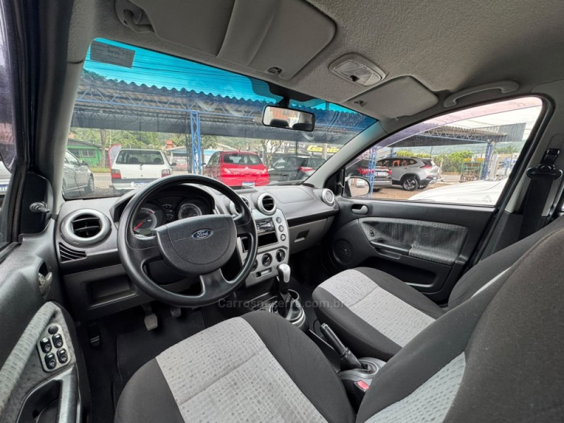 FIESTA 1.6 MPI CLASS SEDAN 8V FLEX 4P MANUAL - 2011 - IGREJINHA