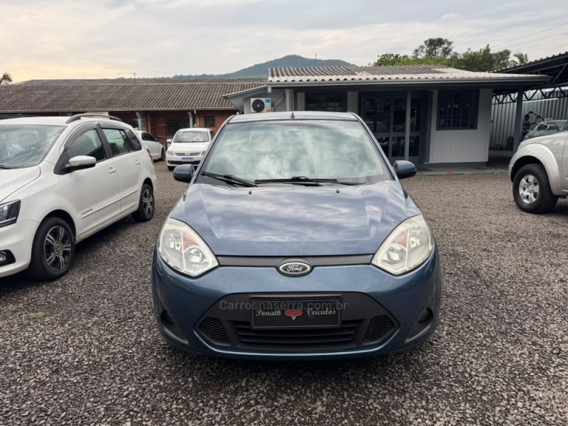 FIESTA 1.6 MPI CLASS SEDAN 8V FLEX 4P MANUAL - 2011 - IGREJINHA
