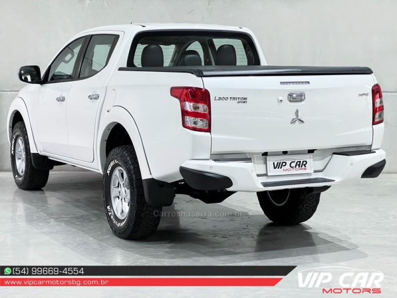L200 TRITON 2.4 16V TURBO DIESEL SPORT HPE TOP CD 4P 4X4 AUTOMÁTICO - 2017 - FARROUPILHA