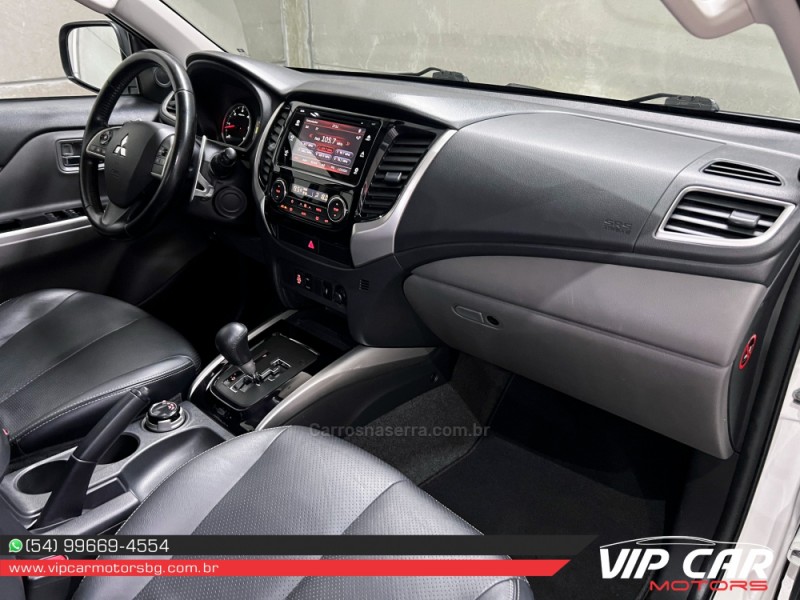 L200 TRITON 2.4 16V TURBO DIESEL SPORT HPE TOP CD 4P 4X4 AUTOMÁTICO - 2017 - FARROUPILHA
