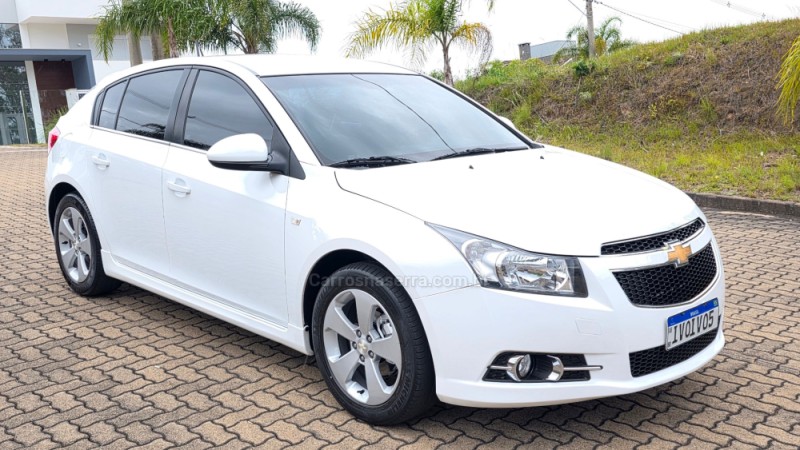 CRUZE 1.8 LT SPORT6 16V FLEX 4P AUTOMÁTICO - 2014 - SãO MARCOS