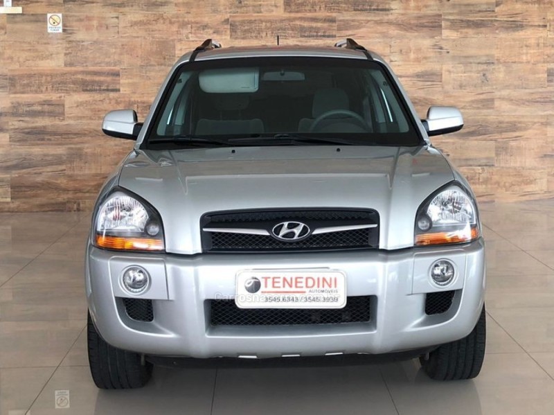 tucson 2.0 mpfi gls 16v 143cv 2wd gasolina 4p automatico 2013 igrejinha
