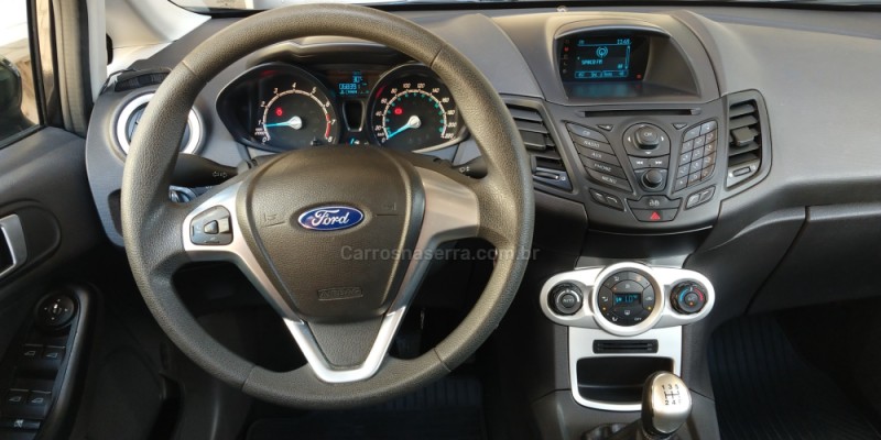 FIESTA 1.5 SE HATCH 16V FLEX 4P MANUAL - 2015 - SãO MARCOS