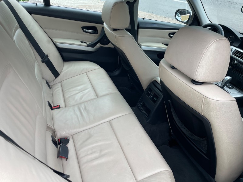 325I 2.5 SEDAN 24V GASOLINA 4P AUTOMÁTICO - 2011 - CAXIAS DO SUL
