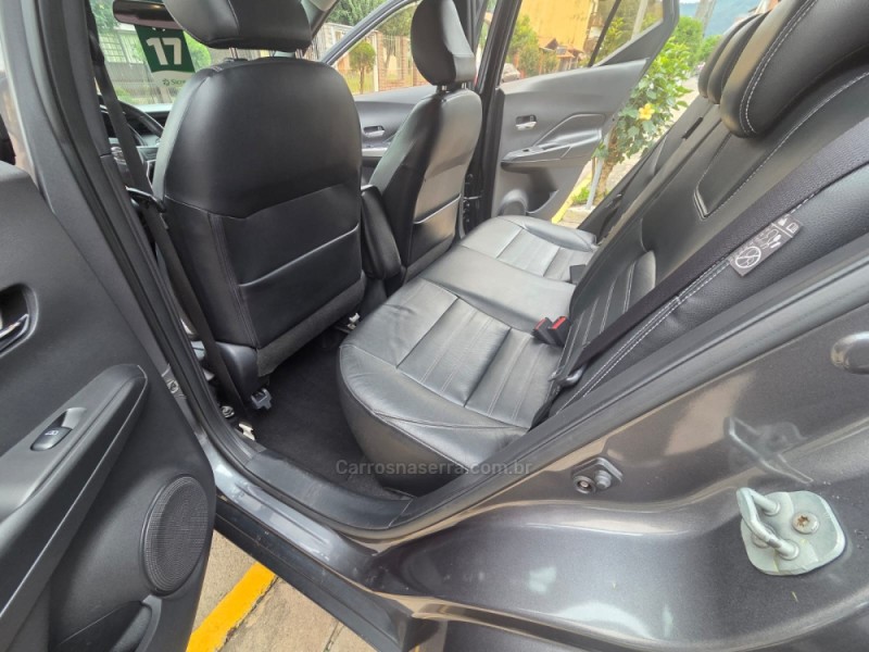 KICKS 1.6 SL 16V FLEXSTAR 4P AUTOMÁTICO - 2017 - PICADA CAFé