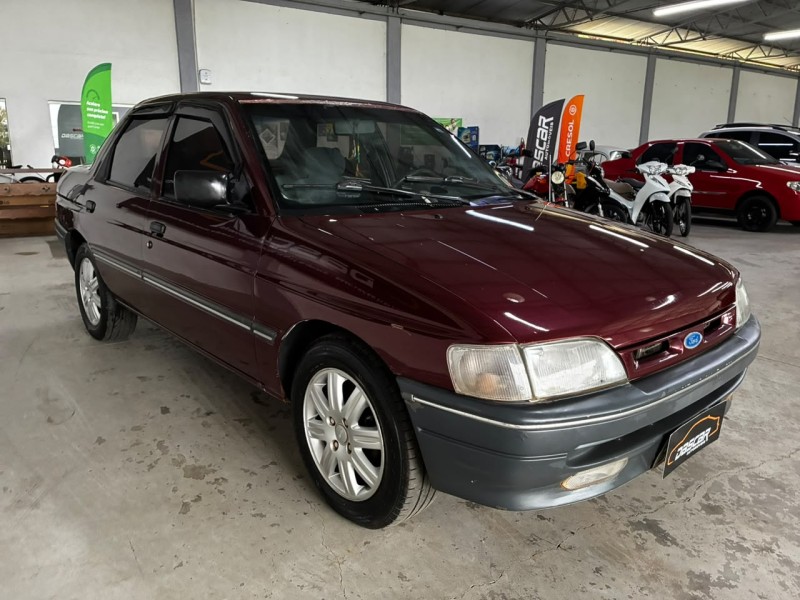 VERONA 2.0 I GLX 8V GASOLINA 4P MANUAL - 1994 - BOM PRINCíPIO