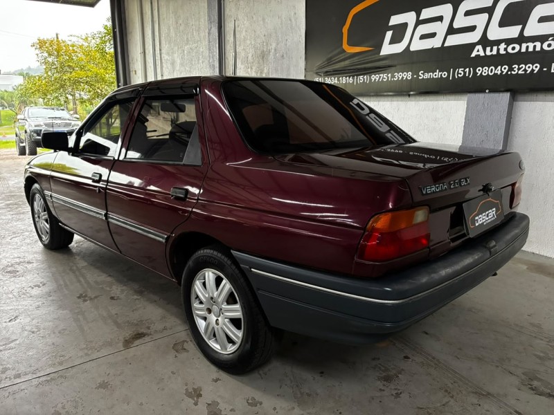 VERONA 2.0 I GLX 8V GASOLINA 4P MANUAL - 1994 - BOM PRINCíPIO