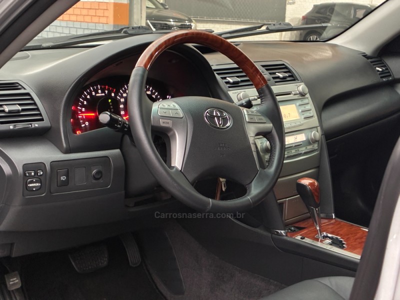 CAMRY 3.5 XLE V6 24V GASOLINA 4P AUTOMÁTICO - 2009 - VENâNCIO AIRES