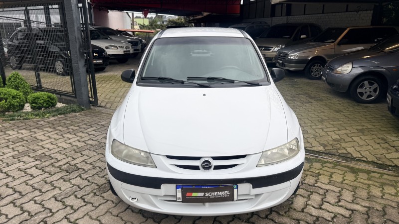 CELTA 1.0 MPFI SPIRIT 8V FLEX 2P MANUAL - 2006 - NOVA PETRóPOLIS