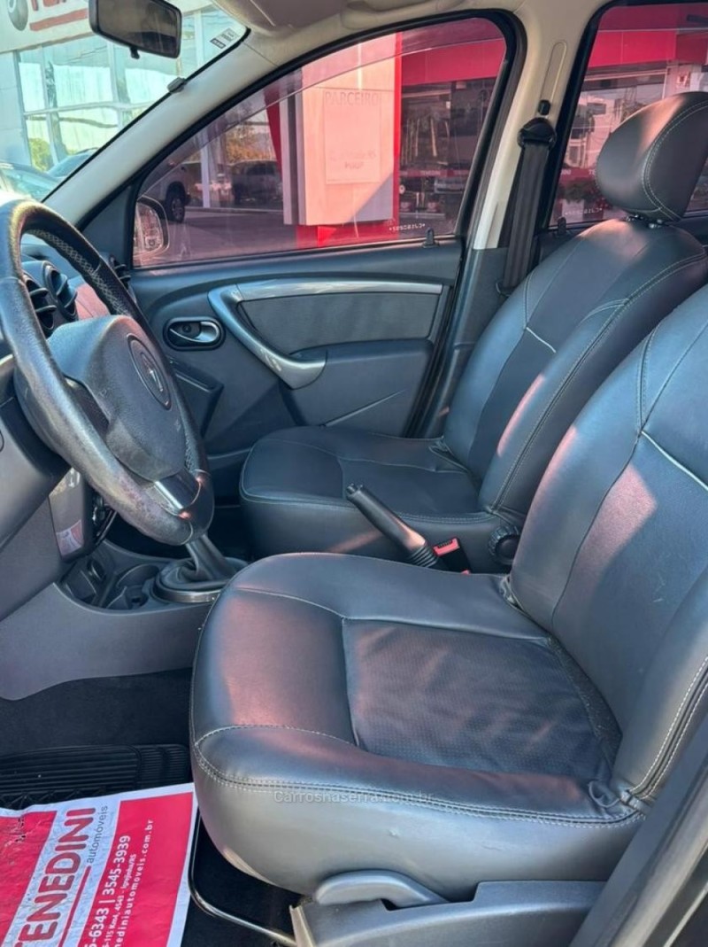 HB20 1.6 PREMIUM 16V FLEX 4P AUTOMÁTICO - 2015 - IGREJINHA