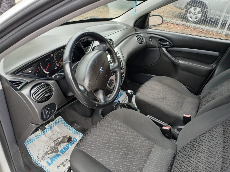 FOCUS 1.6 GL SEDAN 8V FLEX 4P MANUAL - 2008 - FARROUPILHA