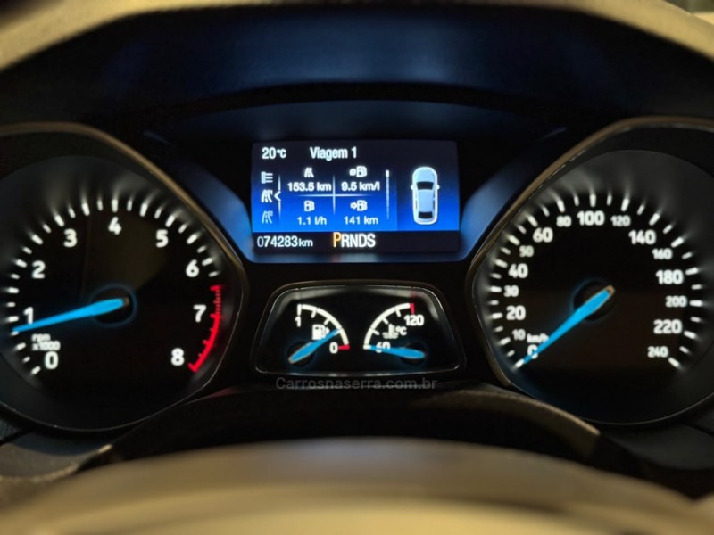 FOCUS 2.0 TITANIUM HATCH 16V FLEX 4P AUTOMÁTICO - 2017 - FARROUPILHA