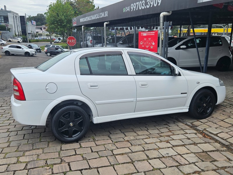 ASTRA 2.0 MPFI ADVANTAGE SEDAN 8V FLEX 4P AUTOMÁTICO - 2008 - CAXIAS DO SUL