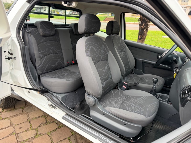 STRADA 1.4 MPI WORKING CD 8V FLEX 3P MANUAL - 2015 - CASCA