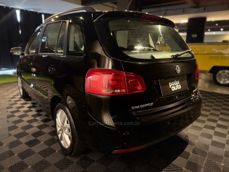 SPACEFOX 1.6 MI TREND 8V FLEX 4P AUTOMATIZADO - 2012 - FARROUPILHA