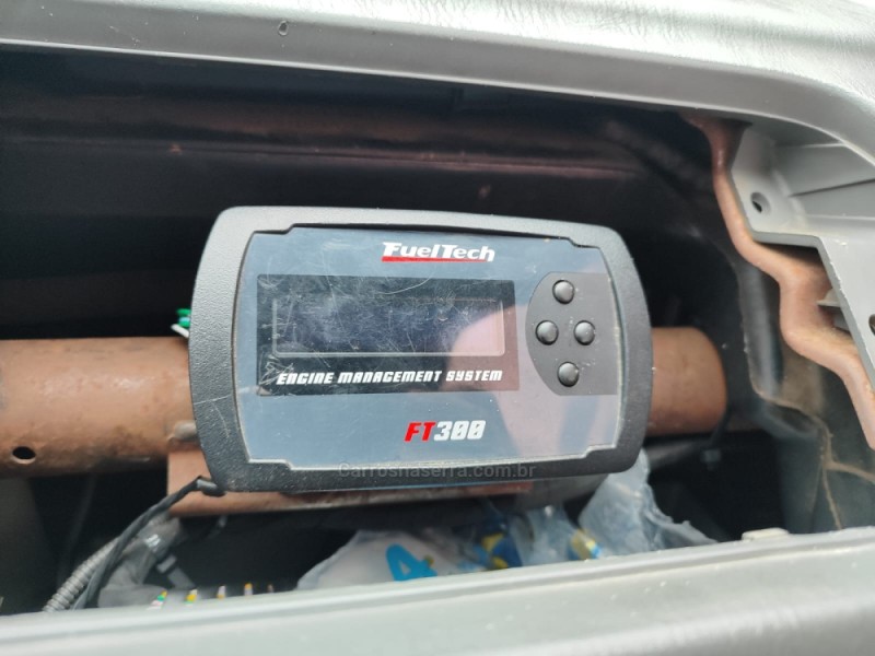 VITARA 2.0 JLX 4X4 V6 GASOLINA 4P MANUAL - 2001 - FARROUPILHA