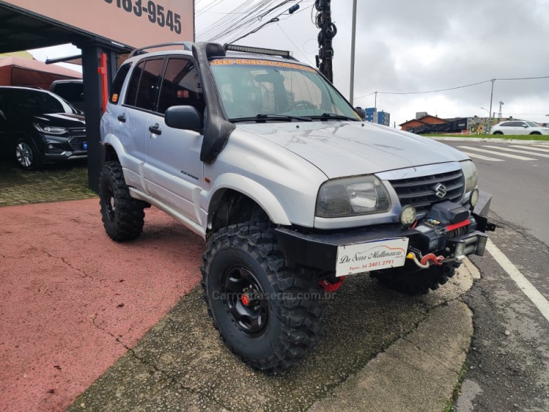 VITARA 2.0 JLX 4X4 V6 GASOLINA 4P MANUAL - 2001 - FARROUPILHA