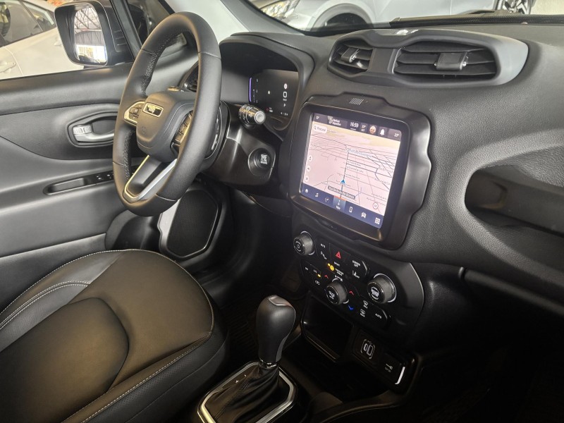RENEGADE 1.3 16V NIGHT EAGLE T270 TURBO FLEX 4P AUTOMÁTICO - 2024 - FARROUPILHA