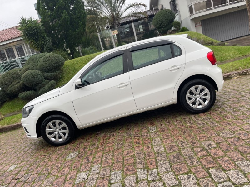 GOL 1.0 1000 GASOLINA 2P MANUAL - 2019 - PORTO ALEGRE