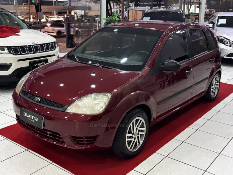 FIESTA 1.0 MPI PERSONNALITÉ 8V FLEX 4P MANUAL - 2003 - PORTO ALEGRE