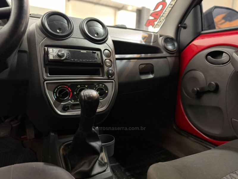 KA 1.0 FREESTYLE 12V FLEX 4P MANUAL - 2009 - ESTâNCIA VELHA